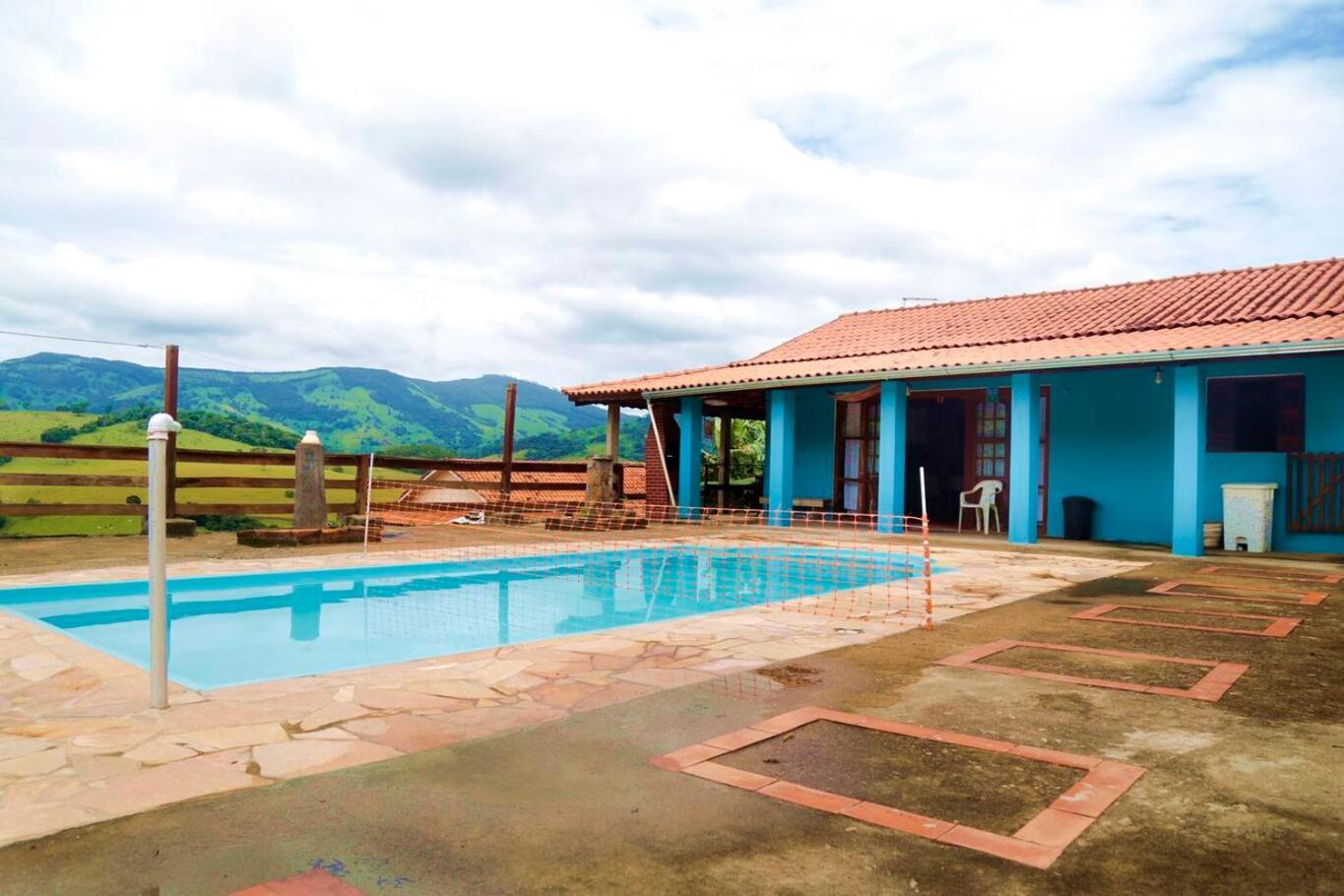 Holiday home Incrivel Chacara Com Pisc E Churrasq Em Mg *